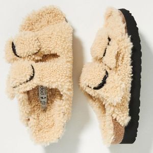 NWT Birkenstock Arizona Teddy Shearling Sandals Size 36